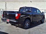 New 2024 Nissan Titan SV w/ SV Convenience Package image 5