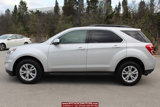 Used 2017 Chevrolet Equinox LT image 2