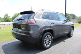Used 2020 Jeep Cherokee Latitude Plus w/ Cold Weather Group image 3