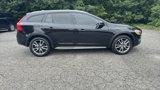 Used 2017 Volvo V60 T5 Cross Country w/ Climate Package image 4