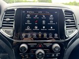 Used 2021 Jeep Grand Cherokee Laredo X image 5