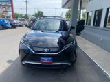 Used 2022 Toyota Venza XLE image 3