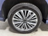 Used 2025 INFINITI QX80 Sensory image 6