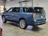 New 2025 Chevrolet Suburban Premier image 6