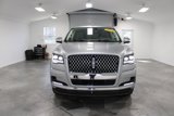 Used 2024 Lincoln Navigator Black Label image 3