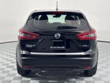 Used 2021 Nissan Rogue Sport S image 6