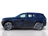 Used 2022 Jeep Grand Cherokee Overland w/ Advanced Protech Group III image 2
