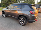 Used 2022 Jeep Compass Trailhawk image 4