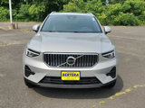 Used 2025 Volvo XC40 B5 Core image 2