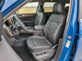 New 2025 Volkswagen Atlas SE image 2