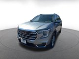 Used 2024 GMC Terrain SLT image 5