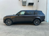 New 2025 Land Rover Range Rover Long Wheelbase SE image 5