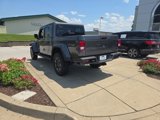 New 2025 Jeep Gladiator Sport image 5