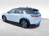 New 2025 Nissan Pathfinder Platinum image 4