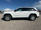 Used 2023 Jeep Grand Cherokee Laredo image 6