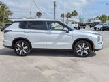 New 2025 Mitsubishi Outlander SE image 4