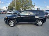 Used 2018 Jeep Compass Sport image 2