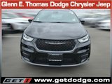 New 2025 Chrysler Pacifica Limited image 2