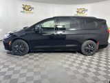 New 2025 Chrysler Pacifica Premium image 4