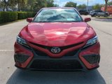 Used 2024 Toyota Camry SE image 4