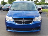 Used 2019 Dodge Grand Caravan SE image 2