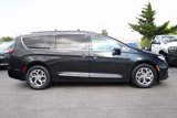 Used 2023 Chrysler Pacifica Limited image 4