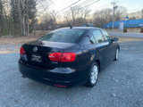 Used 2011 Volkswagen Jetta SE image 3