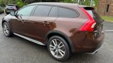 Used 2018 Volvo V60 T5 Cross Country w/ Convenience Package image 3