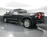 Used 2025 Chevrolet Silverado 2500 High Country w/ High Country Premium Package image 5