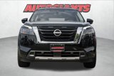 New 2025 Nissan Pathfinder SL w/ SL Premium Package image 2