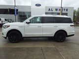 New 2024 Lincoln Navigator Reserve image 2