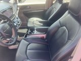 Used 2024 Chrysler Pacifica Touring-L image 2