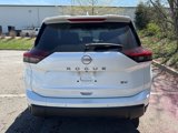 Used 2024 Nissan Rogue SV image 4