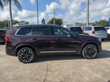New 2025 Volvo XC90 T8 Plus image 3
