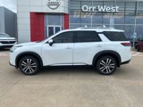 New 2025 Nissan Pathfinder Platinum image 2