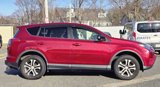 Used 2018 Toyota RAV4 LE image 4