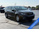 New 2026 Chrysler Pacifica Select image 2