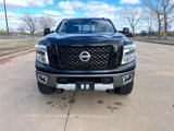 Used 2016 Nissan Titan PRO-4X w/ Pro-4x Convenience Package image 4
