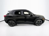 Used 2025 Chevrolet TrailBlazer RS w/ Convenience Package image 4