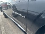 New 2025 GMC Yukon XL Denali w/ Denali Reserve Package image 5