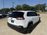 Used 2020 Jeep Cherokee Latitude Plus image 5