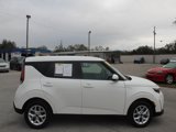 Used 2024 Kia Soul LX w/ Option Group 015 image 6