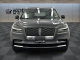 Used 2022 Lincoln Aviator AWD w/ Premium Package image 3