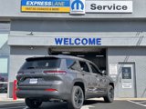 New 2025 Jeep Grand Cherokee L Altitude image 2