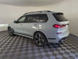 New 2026 BMW X7 xDrive40i image 3