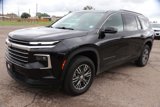 Used 2024 Chevrolet Traverse LT image 3