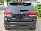 Used 2018 Jeep Grand Cherokee Laredo image 5