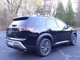 New 2025 Nissan Pathfinder SL w/ SL Premium Package image 3
