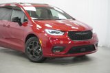 New 2025 Chrysler Pacifica Select image 3