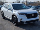 New 2025 Honda Pilot EX-L image 2